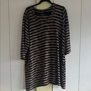 Pont Neuf Black and Brown Striped V-Neck Tunic